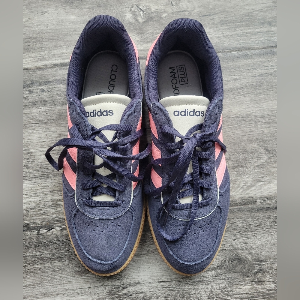 Adidas Women's Breaknet Sleek Sneaker Size 7